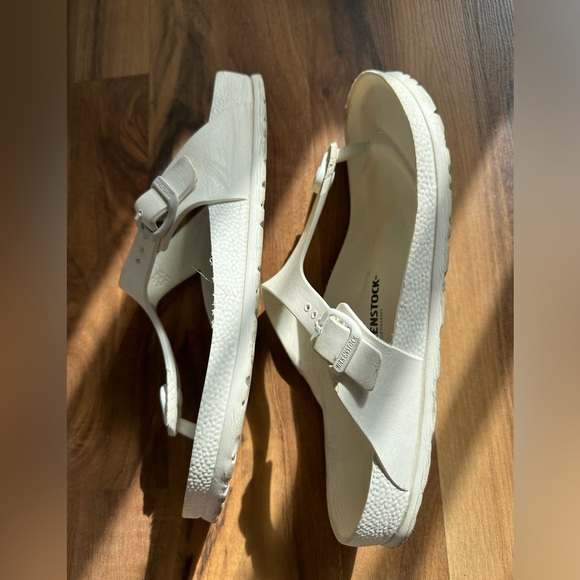 Birkenstock women’s Gizeh EVA thong in white size 40 (9.5) - Picture 9 of 17